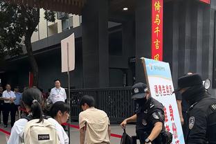 科尔：若打附加赛我会提醒队员 上赛季热火湖人都是附加赛逆袭的